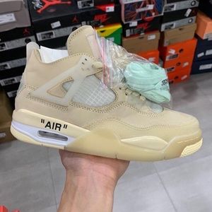 Retro 4 , top quality